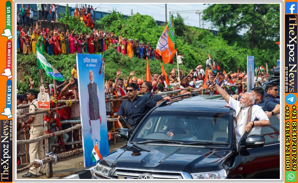 pm-narendra-modi-road-show